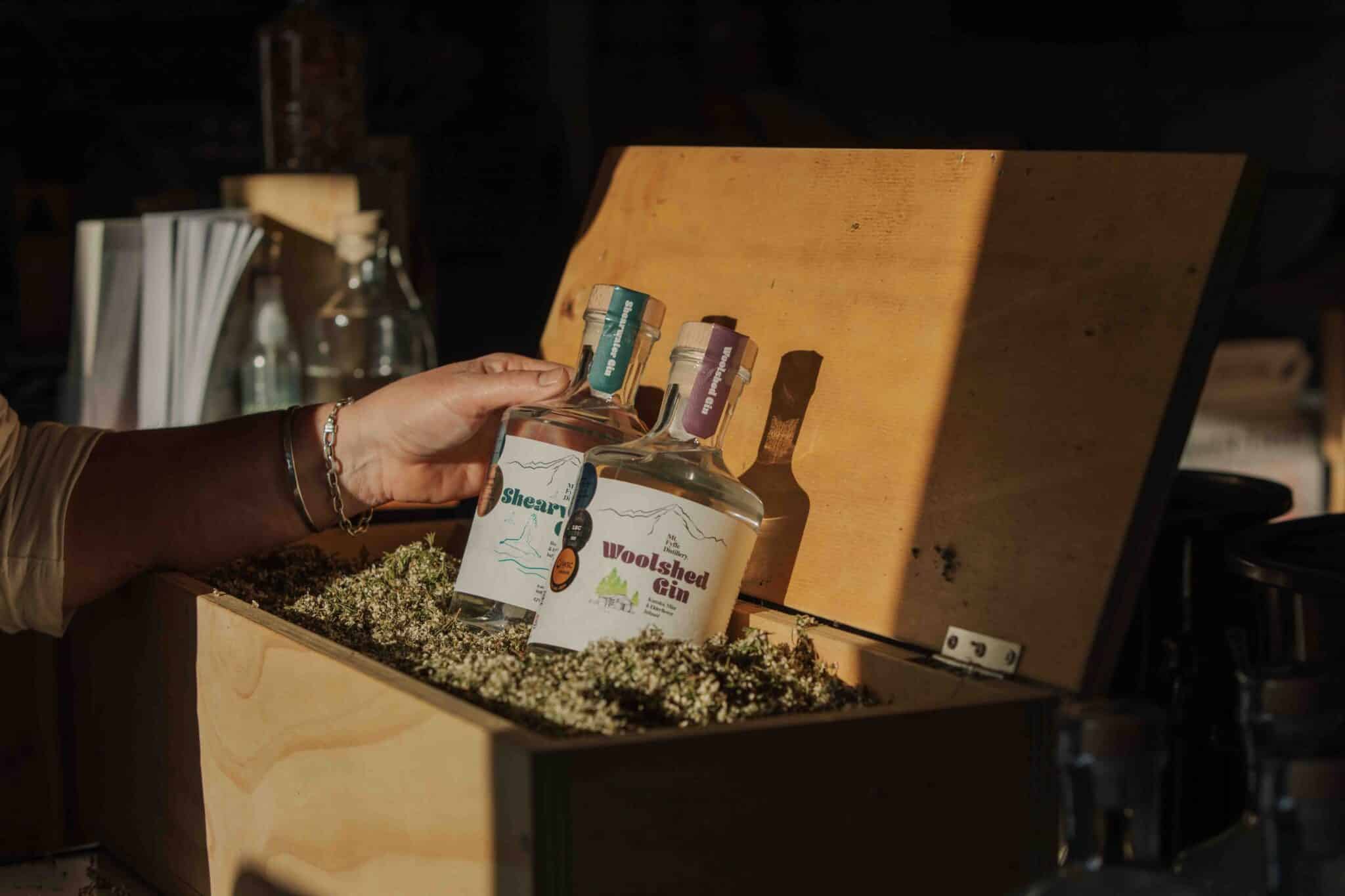  “There were only twenty-
odd distilleries in New Zealand when I first started out, and now there’s around two hundred. I’m not
one of the big distilleries and I don’t think I ever will be. I’m a one-person band, although my brother
does my graphic design. It’s lovely collaborating with other businesses in Kaikōura – that’s the
beauty of how working in a small town can benefit us all.” 