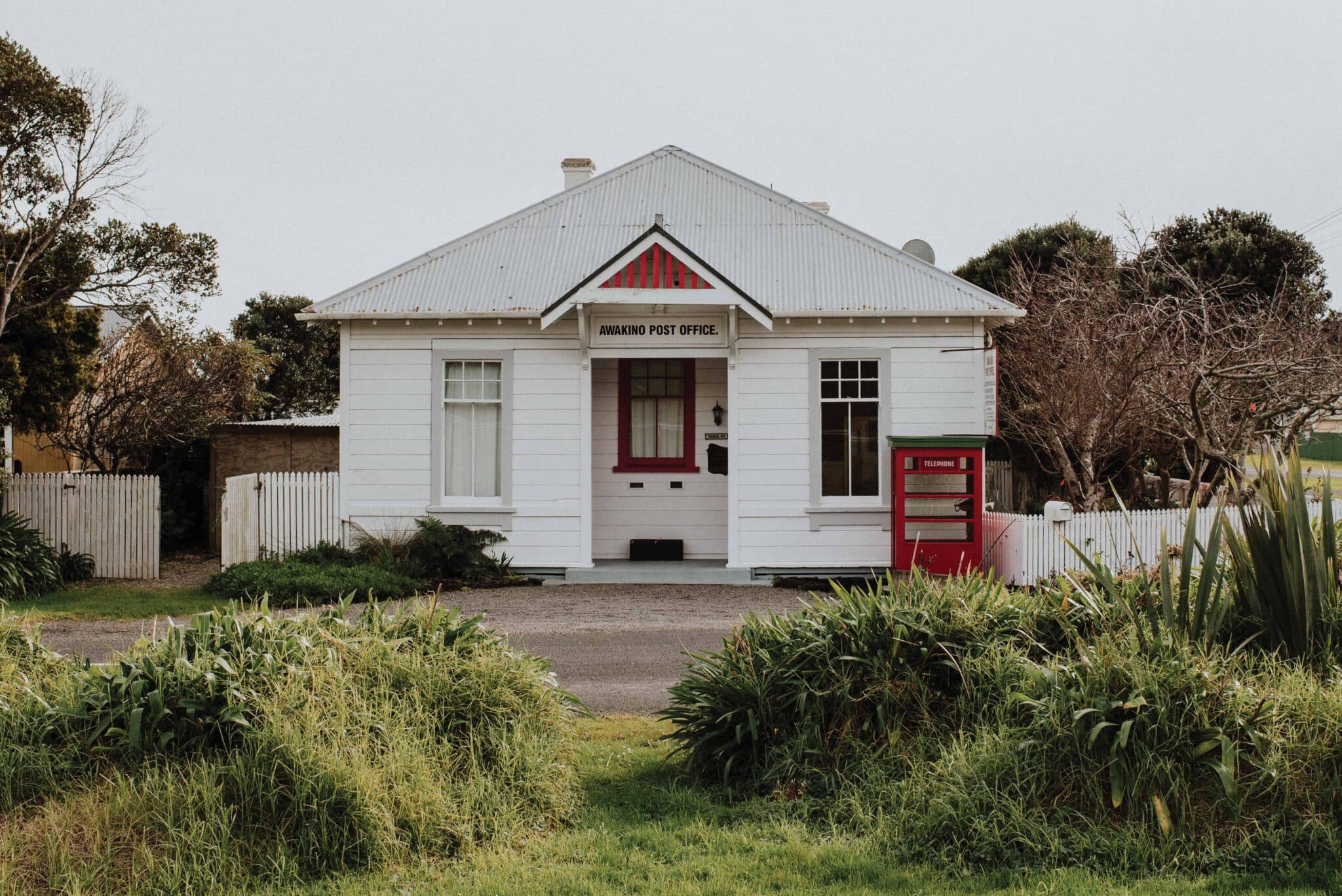  “It was family time at Awakino, just relaxing, reading and lots of eating as well. My mum is very into
her food, and one of my sisters is really into her baking. My mum would bring the Christmas tree, and it was
like our home-away-from-home for Christmas,” says Gemma. “I rode my bike around the little township of
Awakino. Back in 2010, the old post office was residential – either somebody’s house or a holiday house.”