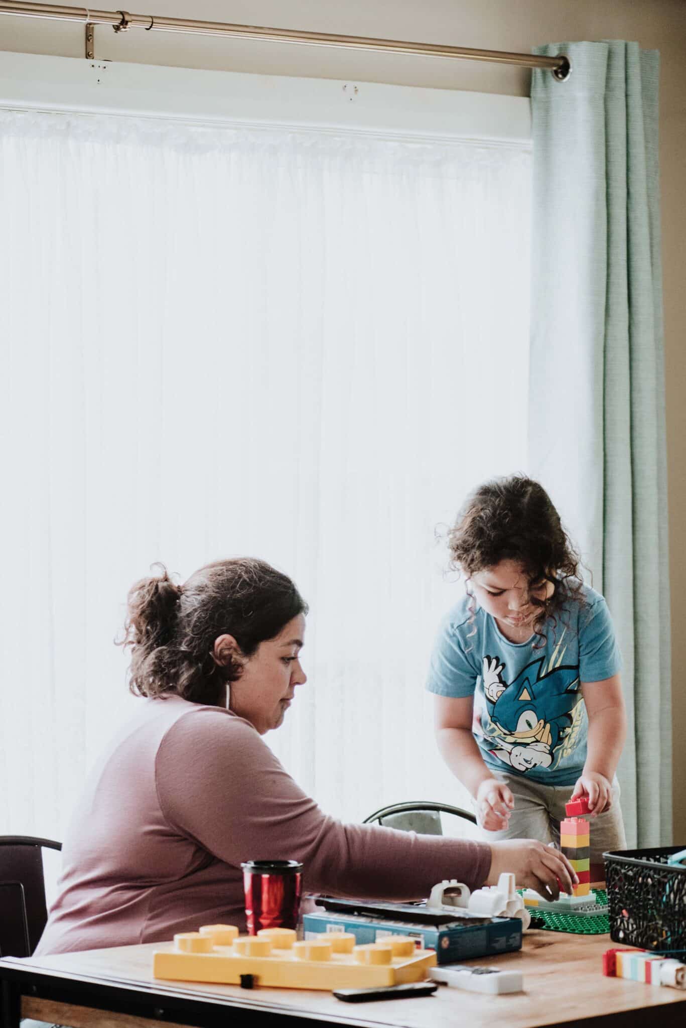  Jasmine values
all the time with her son that the move to Pātea has given
her.