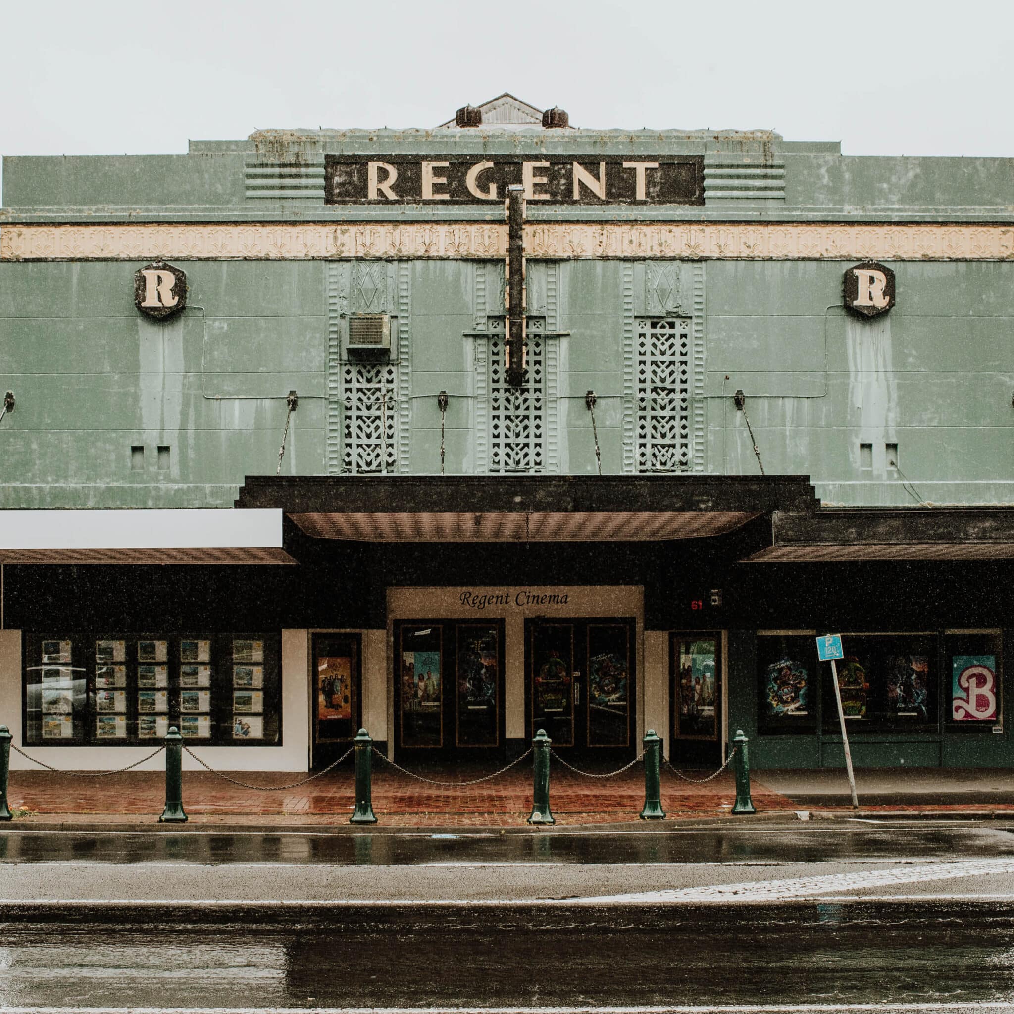 Above. The Taumarunui Regent Cinema is an art deco cinema that first opened in 1935. Though it closed for a period in the early nineties, it has since reopened under new ownership. “The people who own the cinema are awesome. It’s not cheap for them to maintain in the digital age,” Juanita says. “It was closed for a long time, but now they really do make an effort to keep our cinema going. They have movies in the holidays, which is really cool, and we make a special effort
to go whenever they are open.”