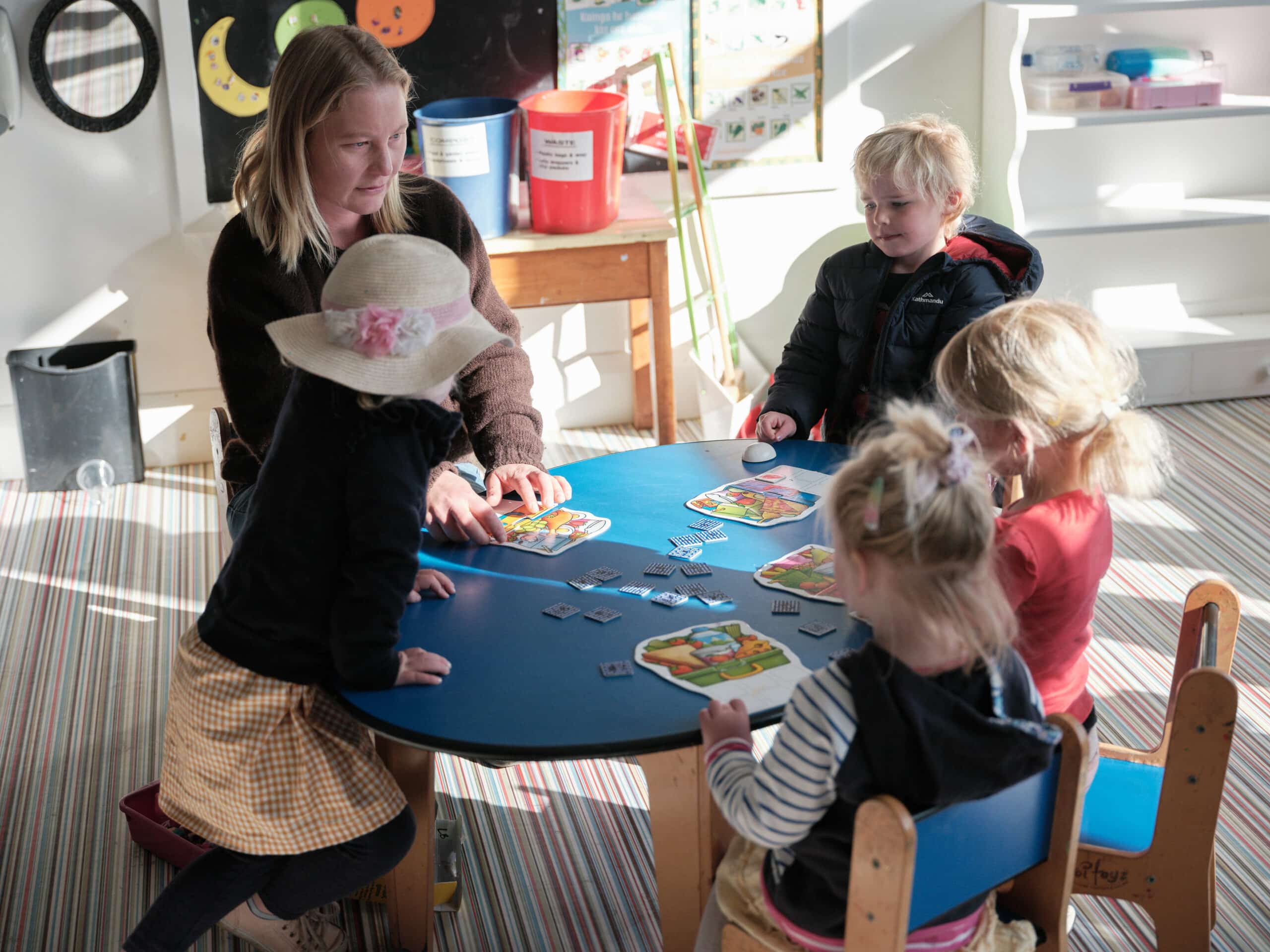 Kiri and kids at the preschool