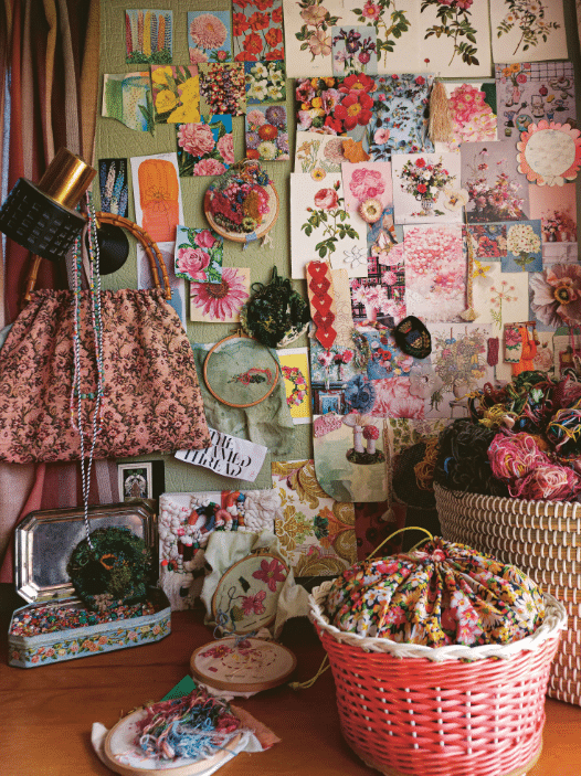"Welcome to my studio where I share my journey and processes - opening a window into my creative world while encouraging you to craft your own," Fleur says. 
